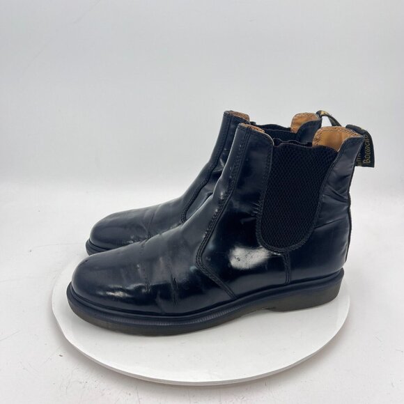 Dr. Martens Chelsea Boots main image 6